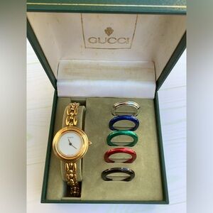 Authentic GUCCI DRESS watch 🌺🌺🌺
